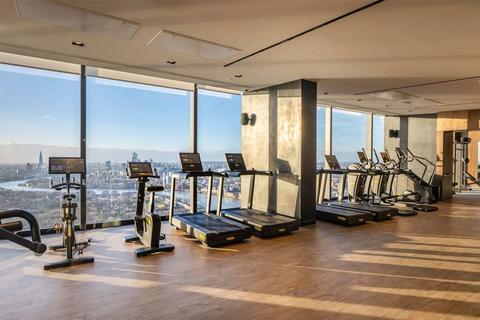 undefined, Landmark Pinnacle, London E14