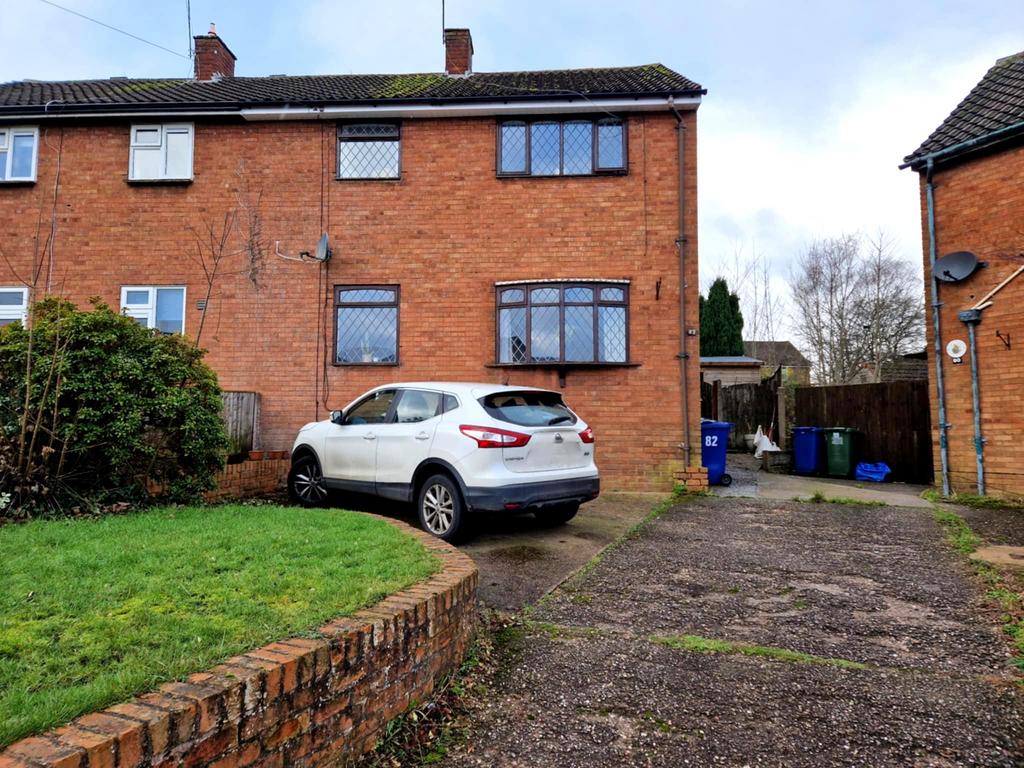 St. Michaels Road, Rugeley  3 Bedroom semi detach