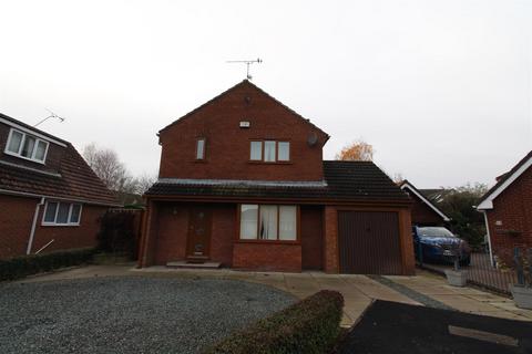 3 bedroom detached house to rent, Standidge Drive, Hull