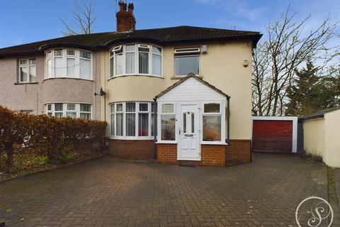 3 bedroom semi-detached house for sale, Gipton Wood Grove, Leeds