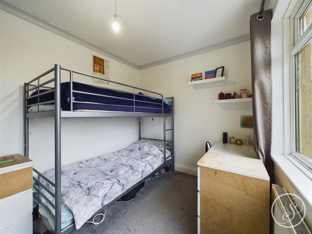 Bed 2
