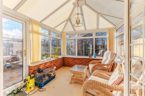 25 Bramley Way, Bidford On Avon, Alcester, B50 4QG