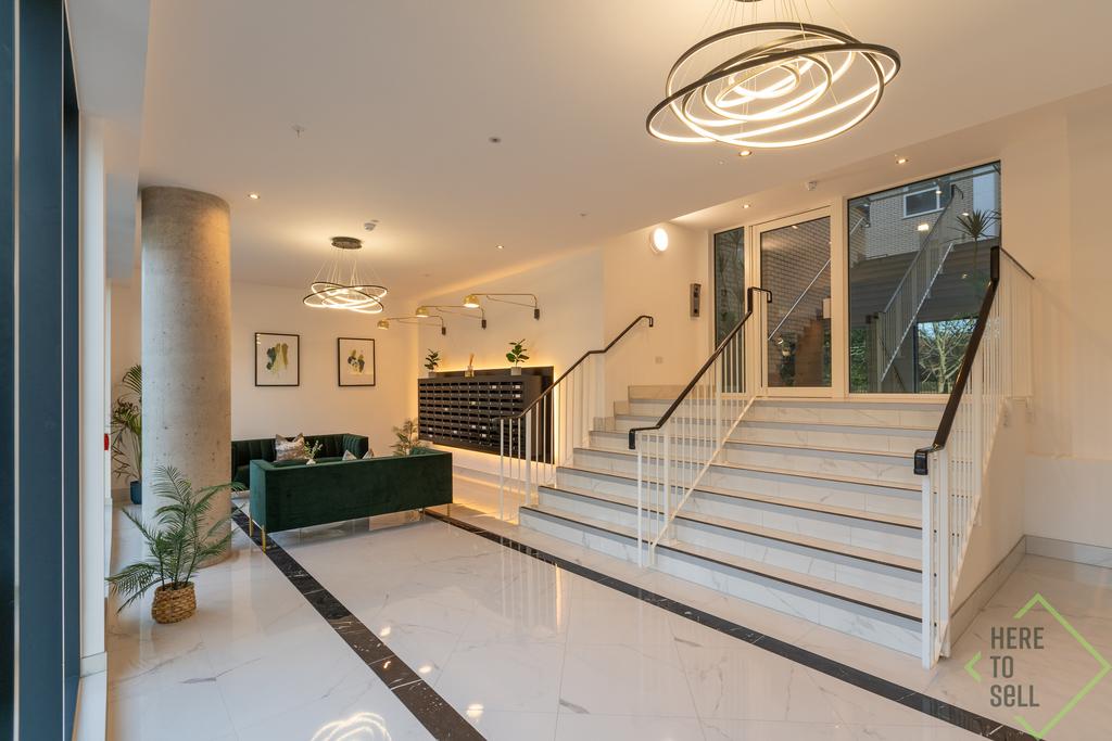 Flat 612, 2 Caxton Road, N22 6 FG-36