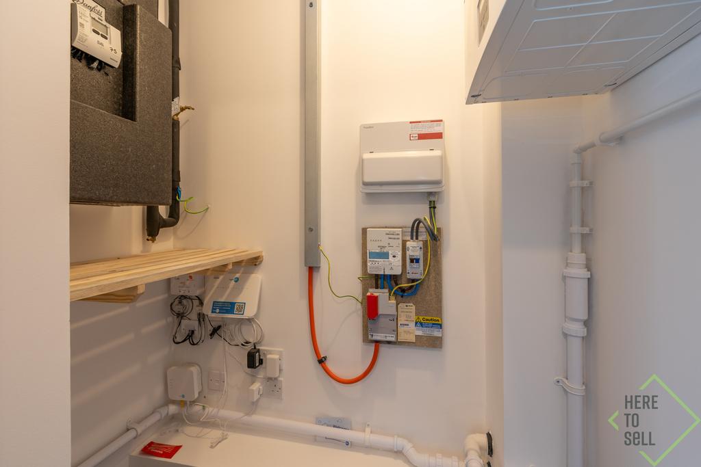 Flat 612, 2 Caxton Road, N22 6 FG-15