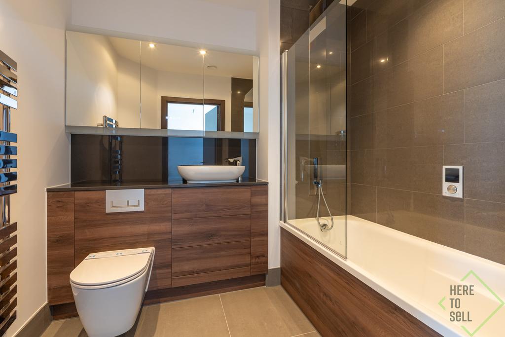 Flat 612, 2 Caxton Road, N22 6 FG-6