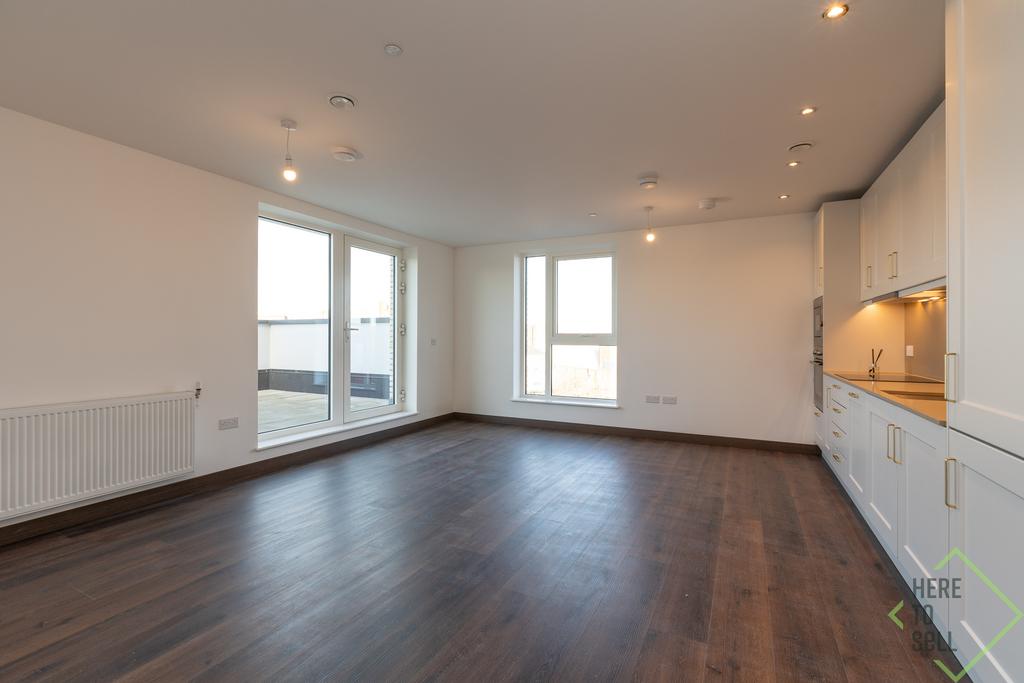 Flat 612, 2 Caxton Road, N22 6 FG-16