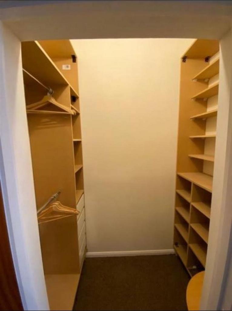 Walk in Wardrobe.jpg