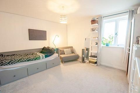 1 bedroom property for sale, Hermitage Close, London SE2