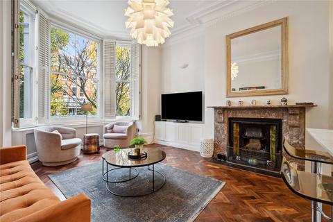 2 bedroom apartment for sale, Chalcot Gardens, Belsize Park, London, NW3