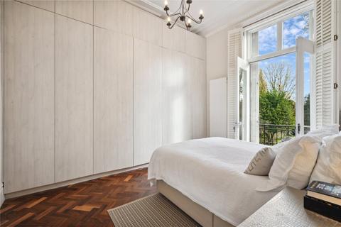 2 bedroom apartment for sale, Chalcot Gardens, Belsize Park, London, NW3