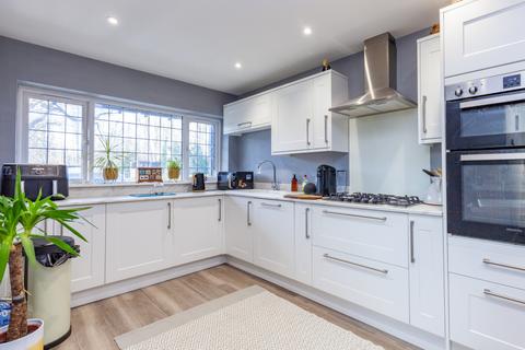 4 bedroom detached house for sale, Sandford-on-Thames OX4 4YN