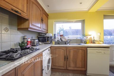 2 bedroom house for sale, Tylecroft Road, London