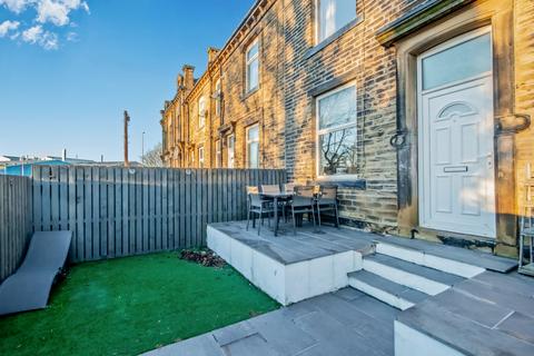 3 bedroom terraced house for sale, First Street, Low Moor, Bradford, West Yorkshire, BD12