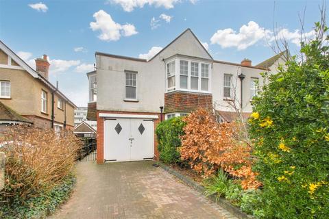 3 bedroom flat for sale, Bath Road, Worthing