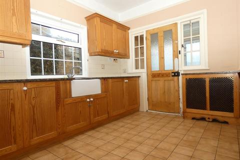 5 bedroom terraced house for sale, Hollicondane Road, Ramsgate, CT11