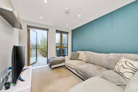 3 bedroom maisonette for sale, Caithness Road, Mitcham CR4