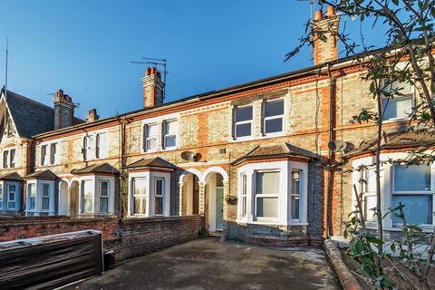 3 bedroom terraced house to rent, London Road, Reading, RG1