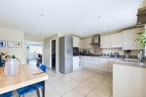 3 bedroom semi-detached house for sale, Blackthorn Rise, Tetsworth