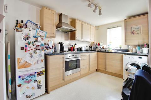 2 bedroom apartment for sale, Queen Elizabeth Drive, Swindon, SN25