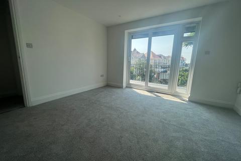 1 bedroom flat to rent, Stourcliffe Avenue, Bournemouth, BH6