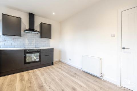57 Alloway Terrace, Dundee, DD4 8AJ