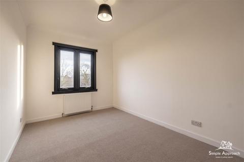 57 Alloway Terrace, Dundee, DD4 8AJ
