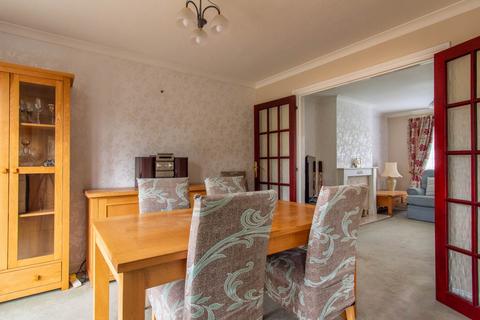30 Betchworth Avenue, Earley, Reading, RG6 7RJ