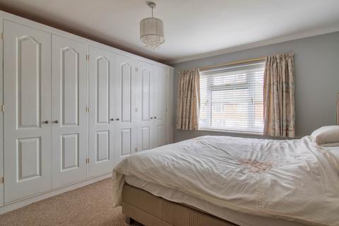 30 Betchworth Avenue, Earley, Reading, RG6 7RJ
