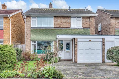 4 bedroom detached house for sale, Dungannon Chase, Thorpe Bay SS1