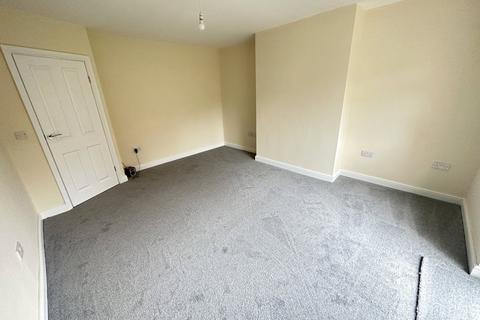 3 bedroom bungalow to rent, Grange Road, Carrville, Durham, DH1