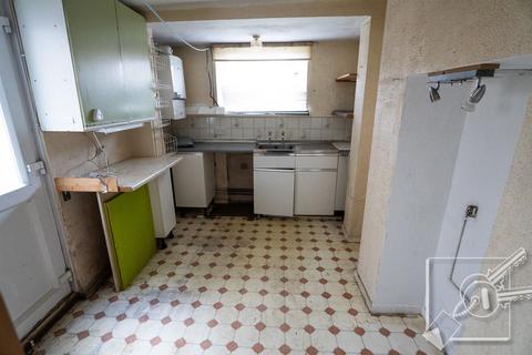 1 bedroom ground floor flat for sale, Dover Road East, Gravesend