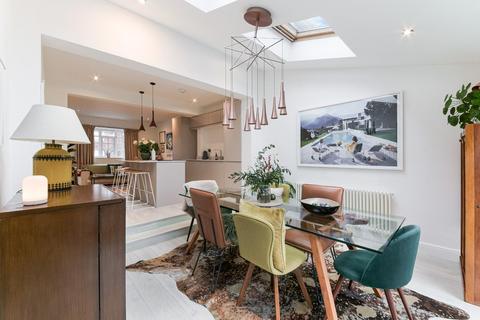 49 Salisbury Road, Banstead, SM7 2DP