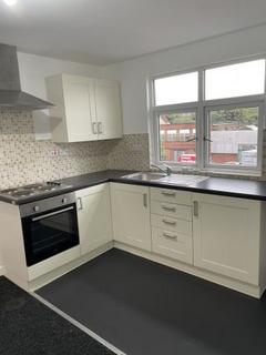 2 bedroom flat to rent, BYRNE ROAD, Wolverhampton WV2