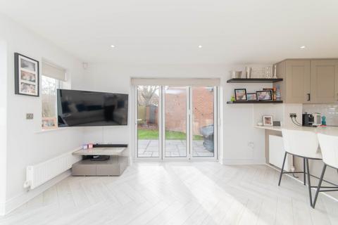 155 Coleridge Way, Borehamwood, WD6 2AF
