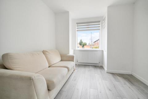 1 bedroom flat for sale, Egham,  Surrey,  TW20