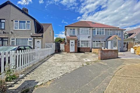 5 bedroom semi-detached house to rent, Waverley Close, Hayes UB3