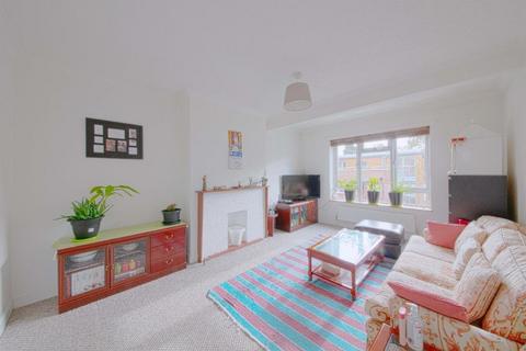 2 bedroom flat for sale, Somerset Lodge, Courtlands, Maidenhead, SL6