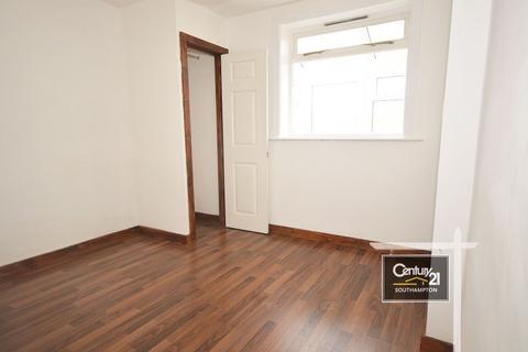 1 bedroom flat to rent, Bitterne Road West, SOUTHAMPTON SO18