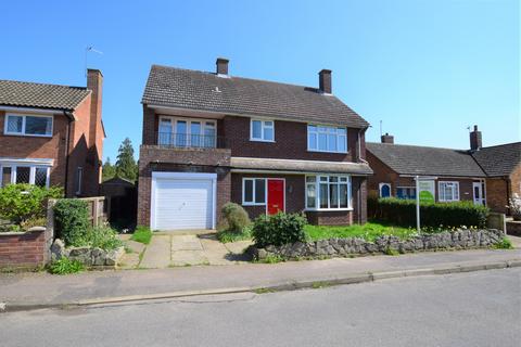 4 bedroom detached house to rent, Chelsea Road, Sudbury, Suffolk, CO10