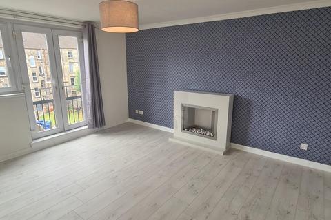 2 bedroom maisonette to rent, George Street, Paisley, PA1