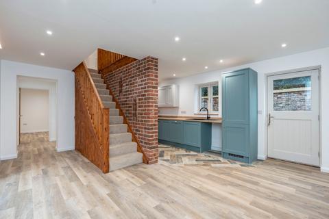 3 bedroom barn conversion for sale, Greyfriars Lane, Boston, PE21