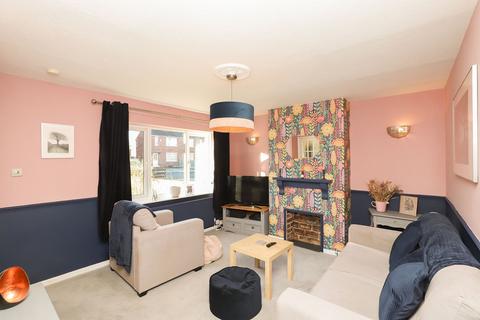 30 Lamb Hill Close, Sheffield, S13 8FU