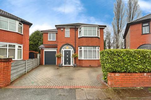 Newlands Avenue, Eccles, M30