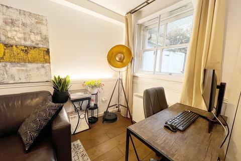 1 bedroom flat for sale, 390 New Cross Road,  London , SE14