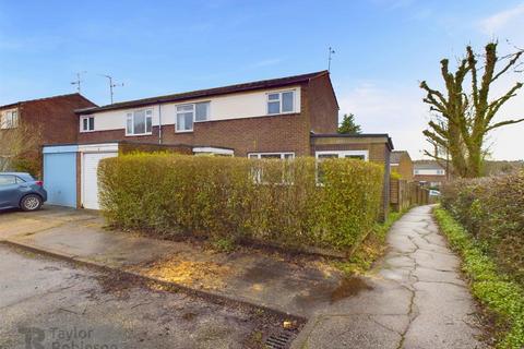 4 bedroom end of terrace house for sale, Southgate, Crawley