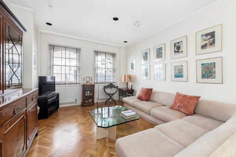 2 bedroom mews for sale, Ennismore Gardens Mews, Knightsbridge, London, SW7