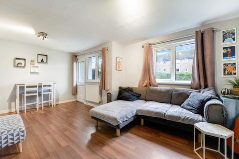 2 bedroom ground floor flat for sale, Ransome Gardens, Edinburgh EH4