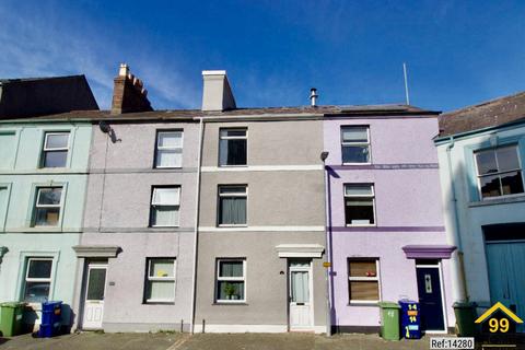 3 bedroom terraced house for sale, Bank Quay, Caernarfon, Gwynedd, LL55