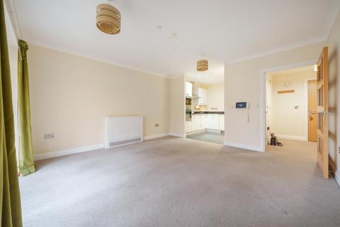 1 bedroom retirement property for sale, Banbury,  Oxfordshire,  OX16