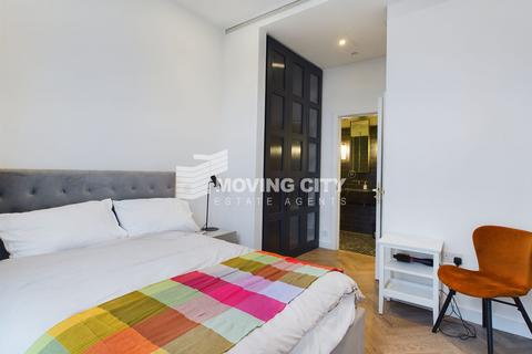 3 bedroom apartment for sale, Gauging Square, London E1W